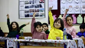 Dijital detoks ve MEBİ modeli: Yeni Nesil Eğitimde"ekran" dengesi nasıl sağlanacak