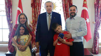 Cumhurbaşkanı Erdoğan, “Cake Not Hate” kampanyasıyla tanınan Joshua Harris’i kabul etti