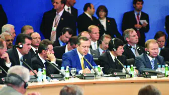 İstanbul 2004: NATO’nun dönüşüm zirvesi ve Türkiye’nin stratejik rolü