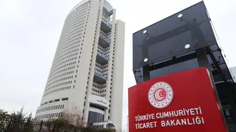 Ticaret Bakanlığı açıkladı: "İhracat beklentisi yükseldi, ithalat beklentisi geriledi"