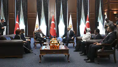 DEM Parti heyetinden AK Parti’ye bayram ziyareti
