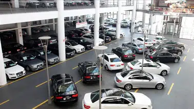 İkinci el araç fiyatları nisan ayında da yükselişini sürdürdü