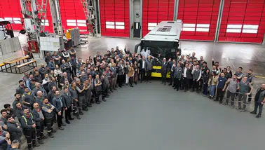 Otokar, Mercedes-Benz Conecto üretiminde ilk aracı banttan indirdi