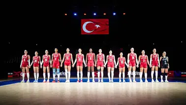 Filenin Sultanları Japonya’yı devirdi: VNL’de final kapısı açıldı