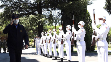Akar, Oruç Reis'i koruyan gemilerin karargahında