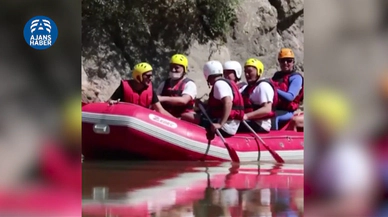 Binali Yıldırım, rafting yaptı