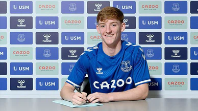 Everton'dan genç futbolcu Anthony Gordon'a 5 yıllık sözleşme