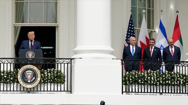 BAE ve Bahreyn İsrail ile imzayı attı