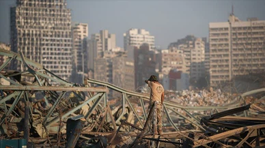 Beyrut Limanı'ndaki patlama sonrası kaybolan 9 kişi hala aranıyor