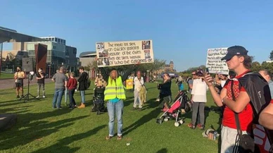 Hollanda'da pedofili yanlısı partinin programı infiale neden oldu