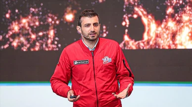 Baykar'dan uzaktan eğitime destek için 5 bin bilgisayar tablet