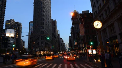 California, 2035'e kadar benzinli ve dizel araçları yasaklayacak