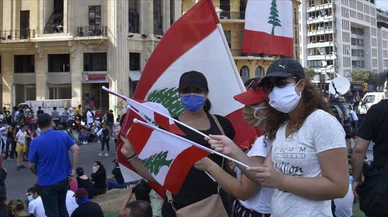 Lübnan'da ağırlaşan yaşam şartları protesto edildi