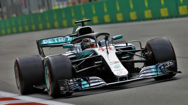 Hamilton Formula 1'de tarih yazıyor