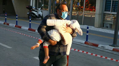 Enkazdan 91 saat sonra kurtarılan 3 yaşındaki Ayda Gezgin taburcu edildi