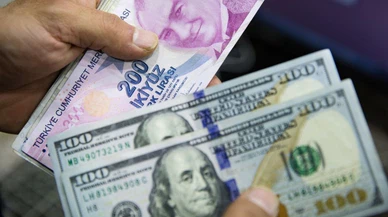 İngiliz banka devi Standard Chartered'tan rekor dolar/TL tahmini!