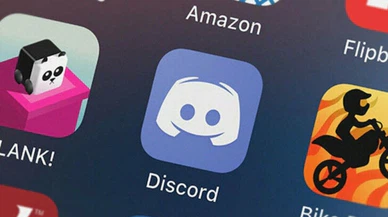 Son olarak Discord da Clubhouse benzeri bir özellik geliştiriyor