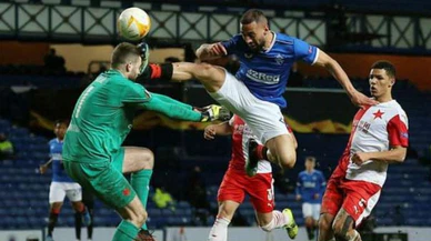 Avrupa Ligi'nde kaleciyi hastanelik eden tekme!