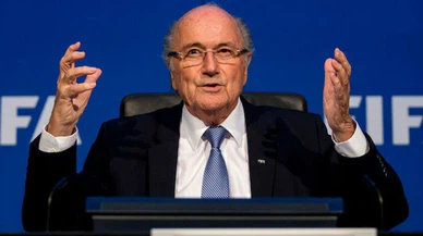 Sepp Blatter'e men cezası