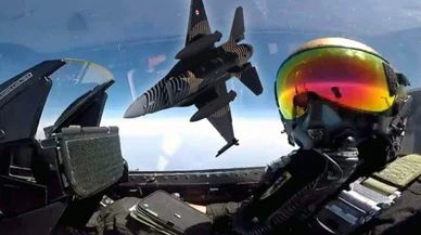 SOLOTÜRK, KKTC semalarında nefes kesti