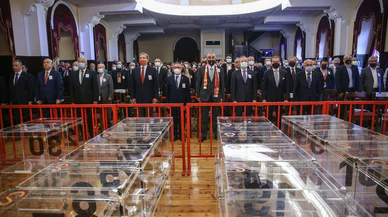 Galatasaray'da ilk yönetim kurulu toplantısı gerçekleştirildi