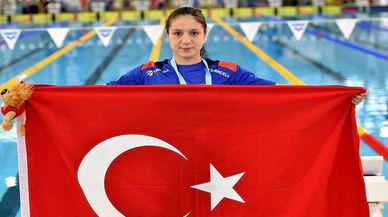 Milli yüzücü Merve Tuncel, Avrupa Gençler Şampiyonası'nda rekor kırdı