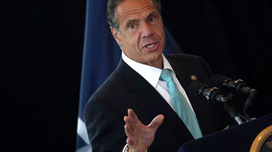 New York Valisi Cuomo'nun birden fazla kadına cinsel tacizde bulunduğu açıklandı