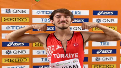 Milli atlet Berke Akçam, erkekler 400 metre engellide dünya ikincisi oldu