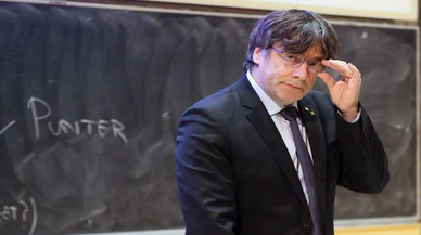 İtalyan mahkemesi, gözaltındaki eski Katalon lider Puigdemont'u şartlı serbest bıraktı