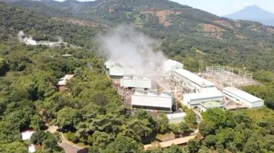 El Salvador, volkan üzerine Bitcoin madenciliği tesisi kuruyor