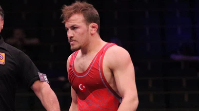 Milli güreşçi Fazlı Eryılmaz dünya üçüncüsü oldu