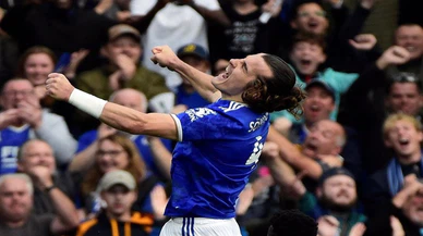 Çağlar Söyüncü attı, Leicester evinde ManU'yu devirdi!