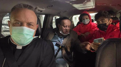 Afganistan'daki son Yahudi Simantov, Türkiye'nin vize vermesiyle İstanbul'a geldi