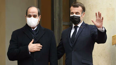 Fransa'nın silah satmak için Mısır'ın "insan hakları ihlallerine göz yumduğu" iddia edildi