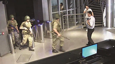 15 Temmuz'da TRT'yi basan 34 askeri öğrenci ankesörcü çıktı