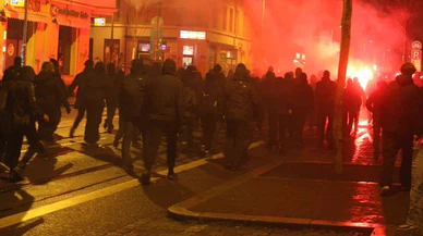 Almanya'da camiye saldırı: 11 kişi gözaltında