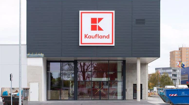 Almanya'da pes dedirten olay! "Bizim ülkemizdesiniz" diyerek Hintlileri marketten attılar