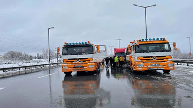 Anadolu Otoyolu'nda zincirleme kaza nedeniyle kapanan İstanbul yönü kısmen ulaşıma açıldı
