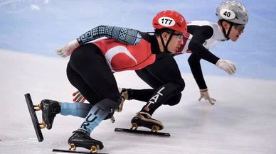 Milli sporcu Furkan Akar Pekin'de çeyrek finalde