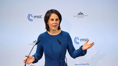 Almanya Dışişleri Bakanı Baerbock: "Rusya, askerlerini derhal geri çekmeli"