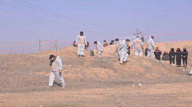 Musul'un Sincar ilçesinde 4 yeni toplu mezar bulundu