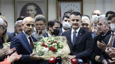 Bakan Vahit Kirişci, görevi Pakdemirli'den devraldı