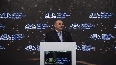 Dışişleri Bakanı Çavuşoğlu, ADF 2022'nin kapanış basın toplantısında konuştu