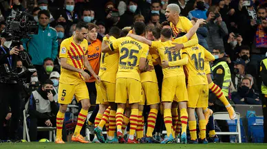 Barcelona, Real Madrid deplasmanında 4-0 kazandı