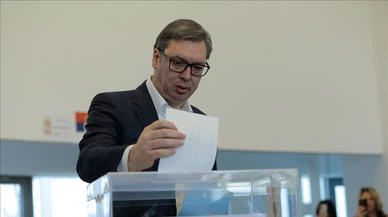 Sırbistan Cumhurbaşkanı Vucic, cumhurbaşkanlığı seçimini kazandığını duyurdu