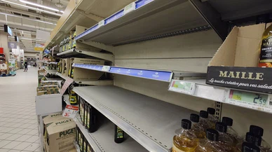 Fransa'da marketlerde sıvı yağ reyonları boşaldı