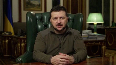 Zelenskiy: Marıupol'de askerlerimiz ve yaklaşık 120 bin sivil abluka altında