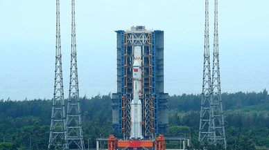 Çin, Tiencou-4 kargo mekiğini uzay istasyonuna yolladı