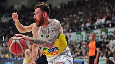 Frutti Extra Bursaspor seriyi eşitledi