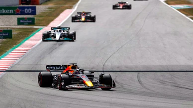 F1 İspanya Grand Prix'sini Verstappen kazandı